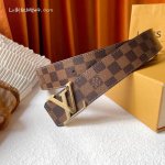 特 Louis Vuitton[正]经典原单品质，经典印花面配原版平纹皮，搭配原单精品扣，精工制作，细节看图，实物拍摄，高端奢华，宽度4.0Cm