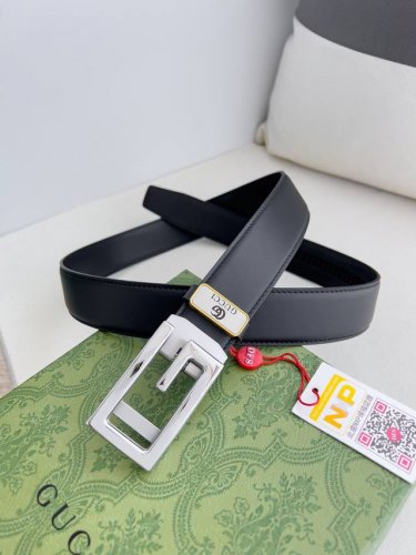 品名：古奇.Gu...Cci 腰带自动带 皮带 型号：自动扣，纯钢材质自动扣，自动带身，尾部外穿款 材料：百分百头层牛皮，保证真皮。24K纯钢扣专柜同等质量，