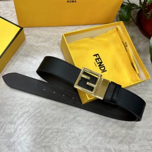 fendl 芬迪 宽38Mm 男士休闲皮带 双面头层小牛皮制作 搭配Ff尾夹旋转扣 经典百搭款 高清实拍 双面可用 品质保证