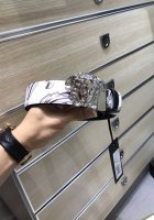 配送专柜包装 打孔针 批专柜同款、实拍专柜官网，尺寸:39Mm，原版美人图扣头，支持Nfc 极富设计美感 ，双面采用进口原版小牛皮，3D电脑印花图案，清晰美观，