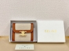 Celine 66885颜色 白色尺寸 11*10*5 Celine短式钱包非常炫美的一个系列，专柜同步，采用头层牛皮，精致时尚！