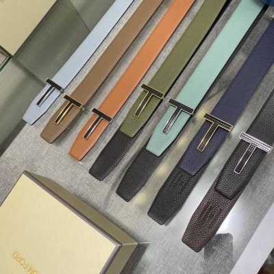 汤姆福特最新网红爆款双面头层牛皮专柜同步3.8宽新款上市了，原版牛皮，搭配钢扣。