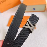 配全套包装礼盒女款 Lv 驴牌：经典单原品质，搭配经专典柜扣宽度2.0，高端大氣，头层牛皮，欢迎砸单、