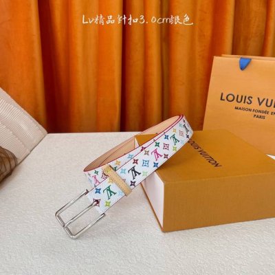 -Louis Vuitton ：经典原单品质，一面白彩印花一面树膏底，原单精品针扣，精工制作，细节看图，实物拍摄，高端奢华，宽度3.0Cm