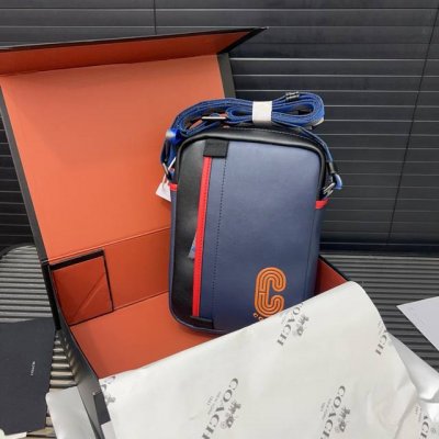 Coach 蔻驰 Edge相机包 单肩包 斜挎包 男女通用 实物拍摄 礼盒包装 规格 15 X 22Cm