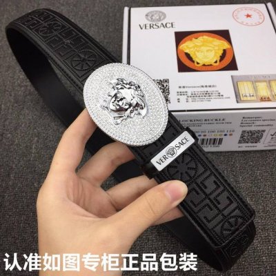 品牌：Versace.范思哲镶钻 型号：原单！请认准如图专柜包装 等级：意大利进口百分百头层牛皮，范思哲.Versace，世界著名奢侈品品牌，美人头经典之作，进