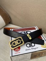 品名：菲拉格幕 原单皮带 材质：原单牛皮腰带 百分百头层牛皮腰带保证真皮，24K纯钢扣，专柜原单品质、做工精细，时尚大牌，送人自用首选 包装： 请认准如图专柜包