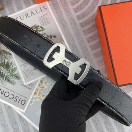 Hermes爱马仕 男士双面皮腰带38Mm 双面进口花纹皮压制。可双面使用 专柜走线 搭配新款扣 - 点击图像关闭