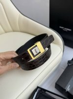 特 2024 开春秀款saint Laurent 圣罗兰女士腰带皮带 原厂真金电渡扣头，意大利原厂皮，宽3.0Cm，代购级。