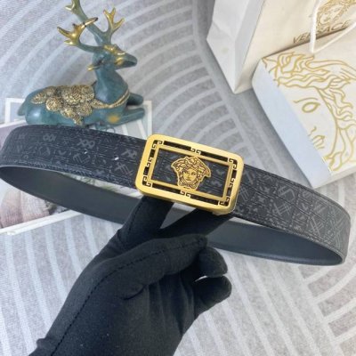 范思哲 特种皮腰带系列 ，原厂五金精品不锈钢扣，手感柔软舒适 宽3.8Cm。