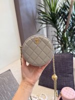 Chanel小金球圆饼11Cm配盒子