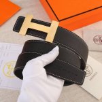 特 P200 Hermes 爱马仕进口意大利牛皮皮带，3.8宽，经典的手掌纹路且双面可用，爱马仕这个享誉全球的品牌，每一款皮带都是精心设计，在专业的工匠手里锻造