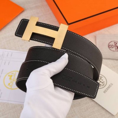 特 P200 Hermes 爱马仕进口意大利牛皮皮带，3.8宽，经典的手掌纹路且双面可用，爱马仕这个享誉全球的品牌，每一款皮带都是精心设计，在专业的工匠手里锻造