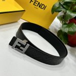 Fendl 芬迪 宽40Mm双面原版小牛皮 搭配单钌钯电镀扣 完美的手感.油边 出众的设计.风格 高贵奢华 时尚大方 高清实拍 货真价实 品质保证 双面用