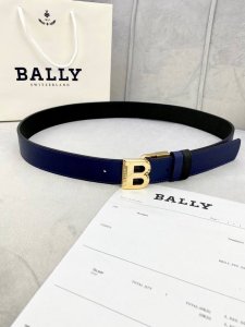 3.5Cm Bally 巴利 平纹 内衬头层小牛皮 ：配有金 银 字母扣头该皮带可调节，且能根据需要剪裁质量保证达到修身效果