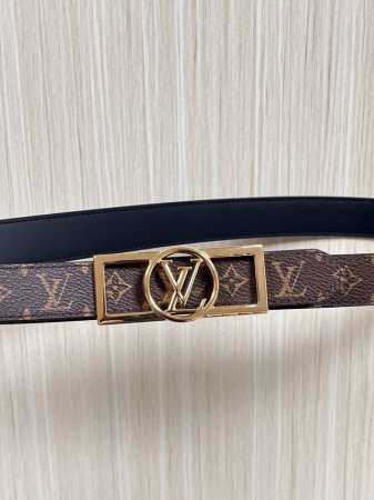 当季新款，2.5宽双尖原单1比1.一面帆布印老花，一面黑色进口牛皮，.搭配精品 - 点击图像关闭