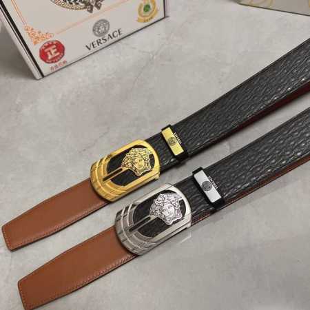 品名：Versace.范思哲 材质：原单牛皮腰带 百分百头层牛皮腰带保证真皮，24K纯钢扣，专柜原单品质、做工精细，时尚大牌，送人自用首选 包装： 请认准如图专 - 点击图像关闭