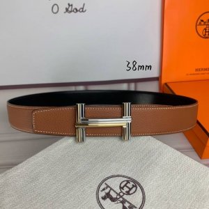 HermèS爱马仕 双头八字款 双面原版 原单品质 进口头层牛皮 土黄色荔枝纹本色线搭配黑色平纹 寸半38Mm 配官网双H亮面金银间色 亮枪扣