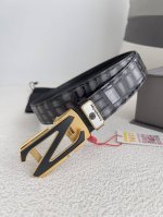 品名：杰尼亚. Ermenegiido Zelma. 腰带 自动带 皮带 型号：纯钢材质自动扣，头层牛皮自动带身，实物拍摄 材料：百分百头层牛皮，保证真皮。24