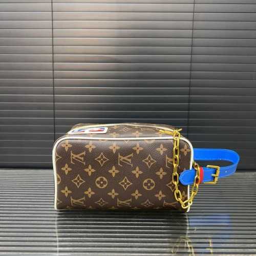 Louisvuitton 路易威登 Nba联名 Cloakroom Dopp Kit手袋 手拿包 化妆包 洗漱包袋 经典百搭 实物拍摄 男女通用 配送防尘袋 礼