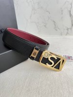 品名：Versace.范思哲原单腰带 皮带 型号：挂扣，经典人头纯钢材质扣头，头层牛皮，图片实物拍摄 材料：百分百头层牛皮，保证真皮。24K纯钢扣双面可用专柜同