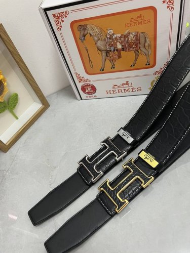 品名：爱马仕.Hermès 原单 材质：原单牛皮腰带 百分百头层牛皮腰带保证真皮，24K纯钢扣，专柜原单品质、做工精细，时尚大牌，送人自用首选 包装： 请认准如