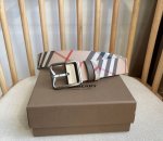 Burberry 巴宝莉专柜同步上新双面两用腰带 于意大利工坊精制而成 搭配镀钯金B字型扣环 一面装饰Burberry格纹 另一面为粒纹小牛皮材质 宽:3.5C
