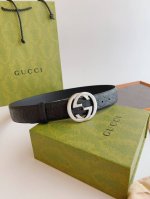 特P160 古弛〖Guccl〗经典男士腰带 带身采用进口牛皮压花纹 配牛皮平纹底 搭配经典扣 宽度4.0Cm