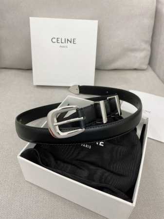 特 赛琳.Celine 全套包装 女神必备原单腰带，火爆款式，原厂小牛皮制作，上身效果舒适，时尚百搭，宽度1.8Cm 2.5Cm 可供选择 - 点击图像关闭