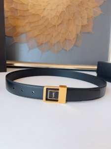 Saint Laurent 圣罗兰女士腰带皮带 原厂精密电渡方形五金，意大利原厂皮，宽3.0Cm，代购级。