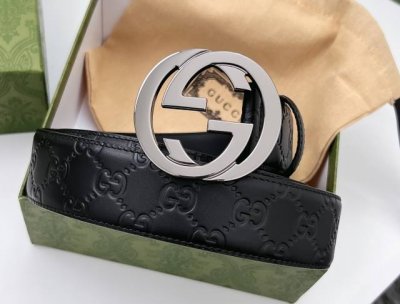 特 Gucci.古驰 全套包装 3.8Cm进口小牛皮压花, 专柜正品1:1完美复刻. 原版底皮, 采用热压印技术的Gucci Signature皮革精制而成，触