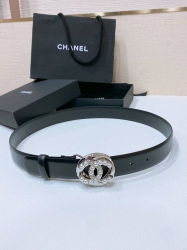 Chanel 24C 水钻 珍珠 Logo搭扣 黄铜金属进口胎羊皮平纹带身 Logo字母 手感柔软 细腻 3.0Cm