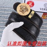 品名：Versace.范思哲原单 材料：百分百头层牛皮，保证真皮。24K纯钢扣双面可用专柜同等质量， 送人自用首选 包装： 请认准如图专柜包装，赠送打孔器，银联