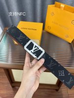 特 Louis Vuitton 独家免税店渠道货 Lv男士腰带 系列 原厂厚镀金五金 双面用精致手工绘边 柔软舒适 宽4.0Cm