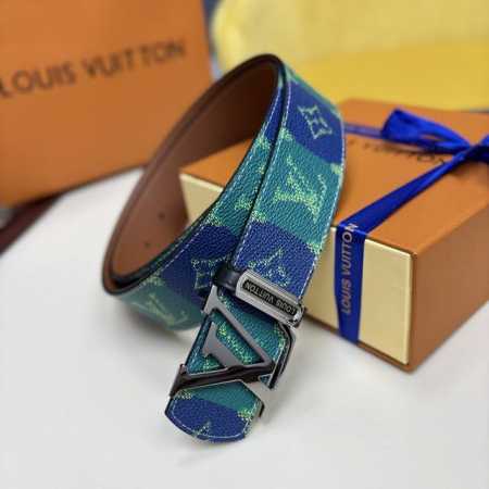 高端品质，实物拍摄 批 配全套包装 品牌：驴家最新款 扣头材质：精品实心钢扣 带身材质正面：40Mm宽度采用双面进口原版皮腰带，真空电镀五金扣头实物拍摄 一等一 - 点击图像关闭