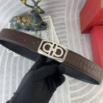 菲拉格慕 特种皮腰带系列 ，原厂五金精品不锈钢扣，手感柔软舒适 宽3.8Cm。