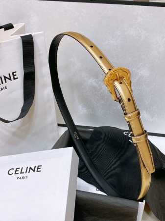 特 Celine 24小号 Triomphe Taurillon皮革腰带 Taurillon.中腰，牛皮腰带 Triomphe皮革搭扣 1.8Cm - 点击图像关闭