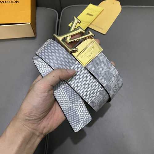 原版包裝 L0Uis Vuitt0N 今季新品 驢家女士原單腰帶 寬度40毫米 定制帆布面內襯進口小牛皮底 全新開模精鋼五金搭扣 經久耐用 百搭款
