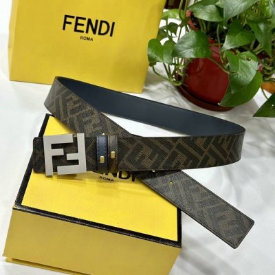 特P180 Fendi（芬迪）专柜同款 宽4.0Cm 双环正反用腰带 Ff按钉搭扣 兰色Cuoio Romano皮革材质 反面面料带有烟草黄和黑色Ff图案 四方