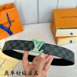 驢家新品 寬度40Mm 驢家ss24早春新品腰帶系列 意大利原廠皮料 扣頭採用雙拼視覺效果工藝 全方位精打細磨 精密度厚金電鍍 雙面用