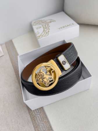 品名：范思哲.Versace.皮带腰带自动皮带 型号：自动带，纯钢材质经典人头自动扣，图片实物拍摄 腰带：百分百头层牛皮，自动带身，保证真皮。24K纯钢扣永不掉 - 点击图像关闭