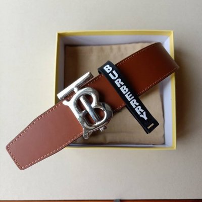 品牌:博柏利 价格:特 尺寸:带宽38Mm 正品尺寸 五金材质:专柜精品扣，真空电镀，工艺精细 带身材质:天然头层牛皮，质感十足，手感柔软。时尚个性，经典百搭！