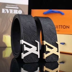 路易威登冲孔秘原单高端品质专柜官网同步宽度3.8冲孔精美扣头意大利进口头层原版花纹纹理消晰真实感超强打造全新的视觉3D郊果高档客户入手送礼自用佳品 长度100一