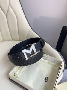 Montblanc万宝龙 宽3.5Cm 采用头层牛皮 精品针式扣头 自由裁剪商务休闲皮带