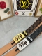 品名 Lv..路易..威登自动带 材质 原单牛皮腰带 百分百头层牛皮腰带保证真皮 24K纯钢扣 专柜原单品质 做工精细 时尚大牌 送人自用首选 包装 请认准如图