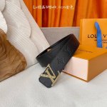 特 Louis Vuitton驴牌 ：经典原单品质，经典压花面配原版平纹皮，搭配原单精品扣，精工制作，细节看图，实物拍摄，高端奢华，宽度4.0Cm
