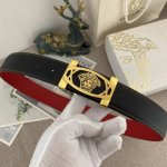 范思哲 特种皮腰带系列 ，原厂五金精品不锈钢扣，手感柔软舒适 宽3.8Cm。