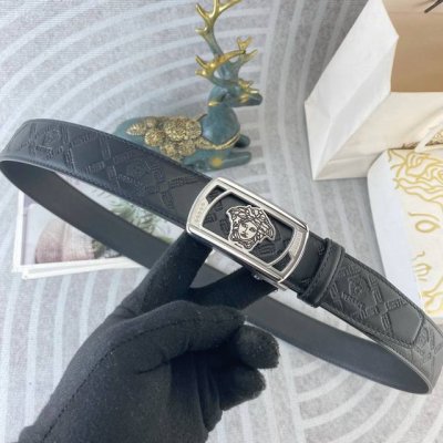 范思哲 特种皮腰带自动带系列 ，原厂五金精品不锈钢扣，手感柔软舒适 宽3.5Cm。