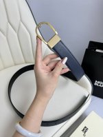 Montblanc万宝龙 宽3.5Cm 采用头层牛皮 精品针式扣头 自由裁剪商务休闲