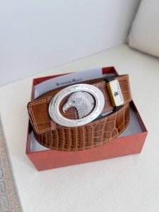 品名：史帝芬.尼治. Stefano Ricci 腰带 皮带 型号：挂扣，纯钢材质挂扣镶钻，挂孔带身，双面头层牛皮材料：百分百头层牛皮，保证真皮。24K纯钢扣专